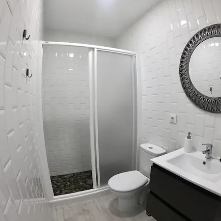 Estudio En Pleno Centro Коніль-де-ла-Фронтера